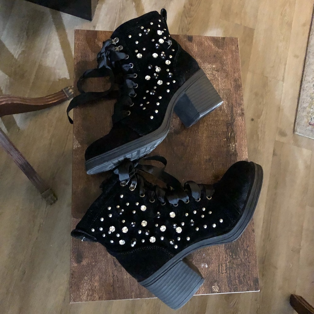 Velvet rhinestone lace-up boots